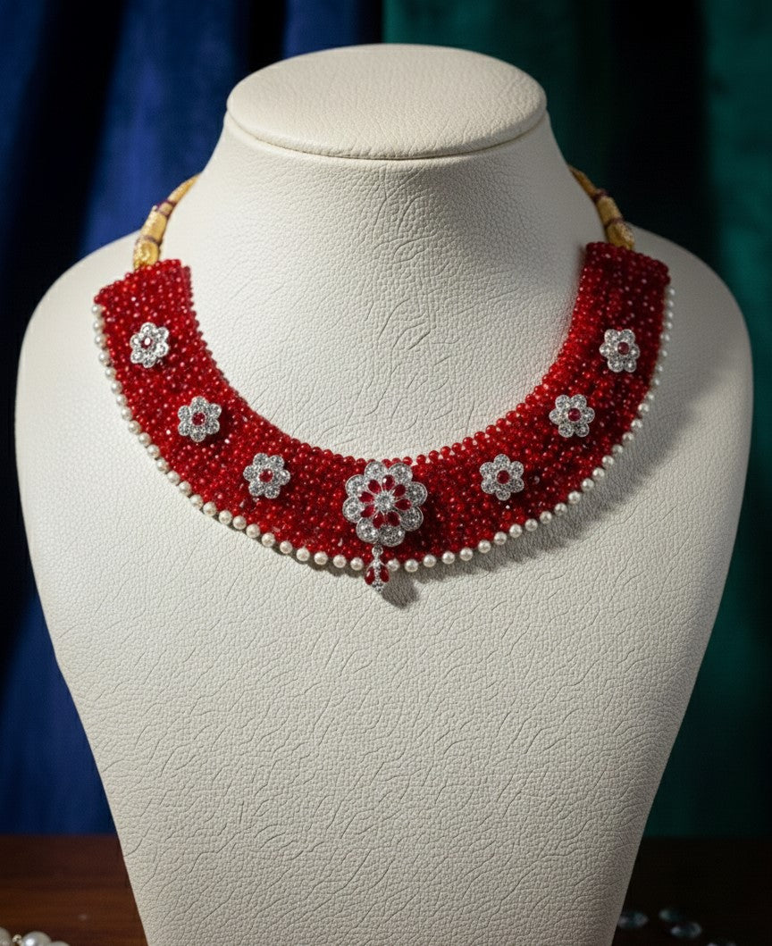 Exquisite Beaded Choker with Diamond-Look Floral Motifs