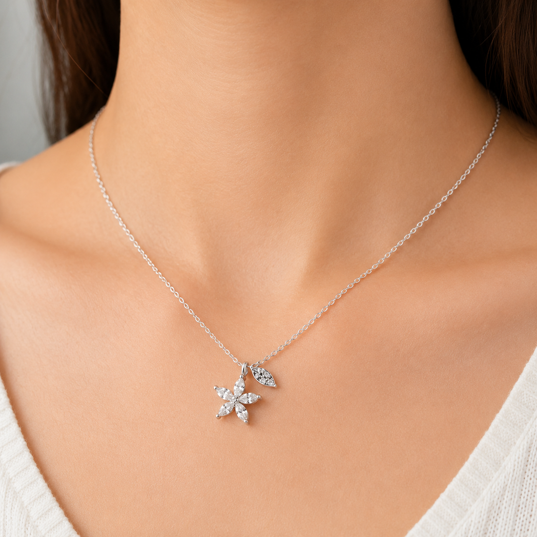 925 Sterling Silver Flower Pendant Necklace for Women | Delicate Floral Jewelry