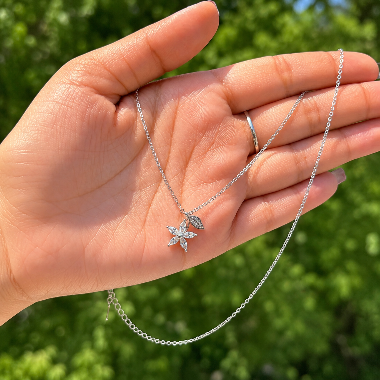 925 Sterling Silver Flower Pendant Necklace for Women | Delicate Floral Jewelry