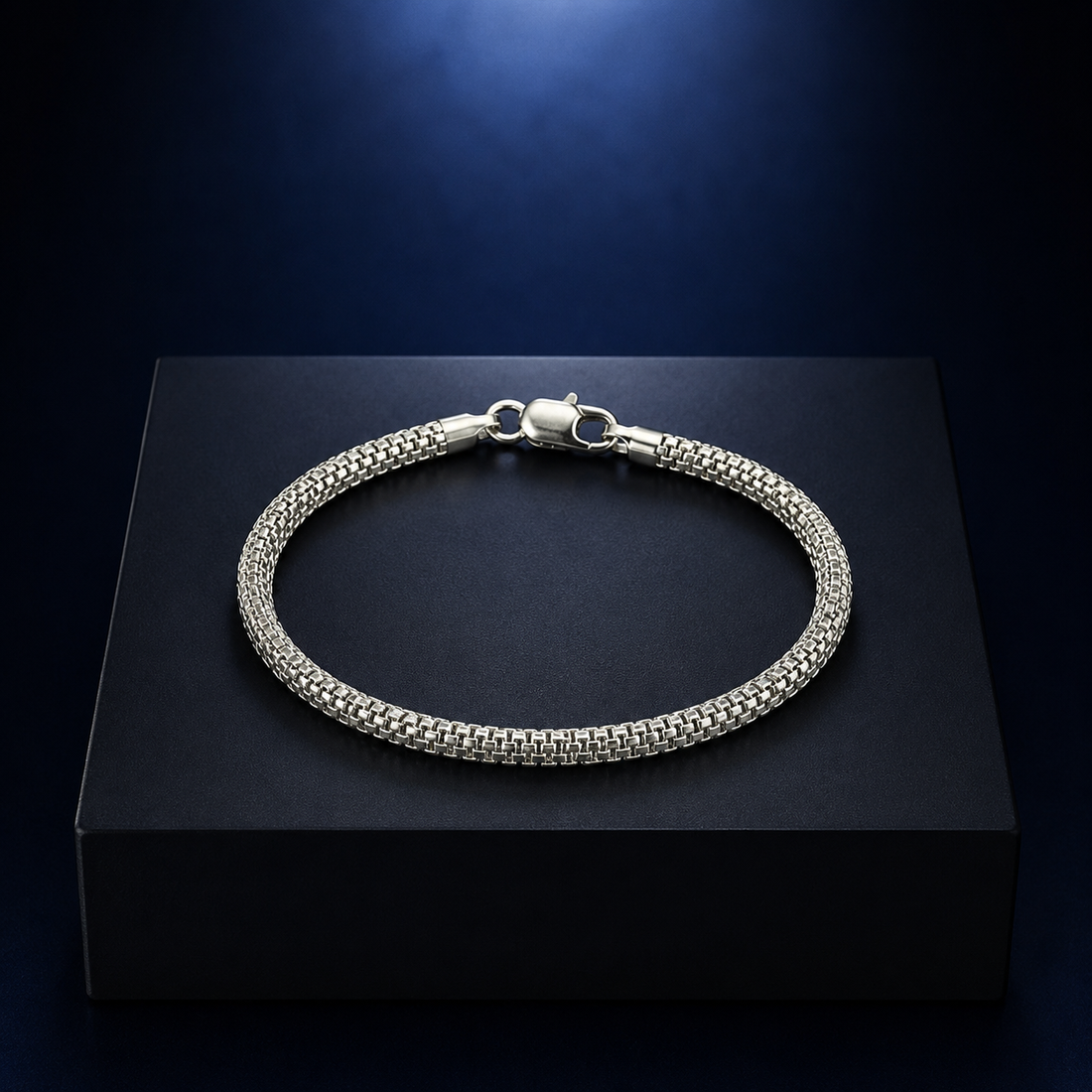 Premium Silver Bracelet for Men & Women | Elegant Box Chain Design