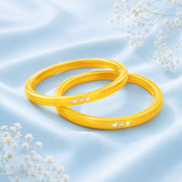 Elegant Handcrafted Yellow Glass Bangles Set