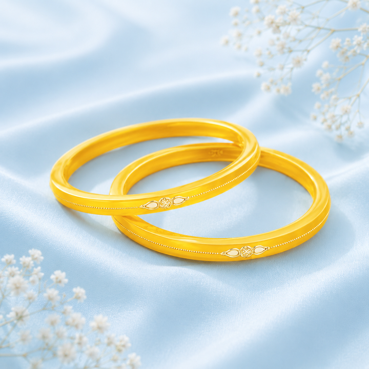 Elegant Handcrafted Yellow Glass Bangles Set
