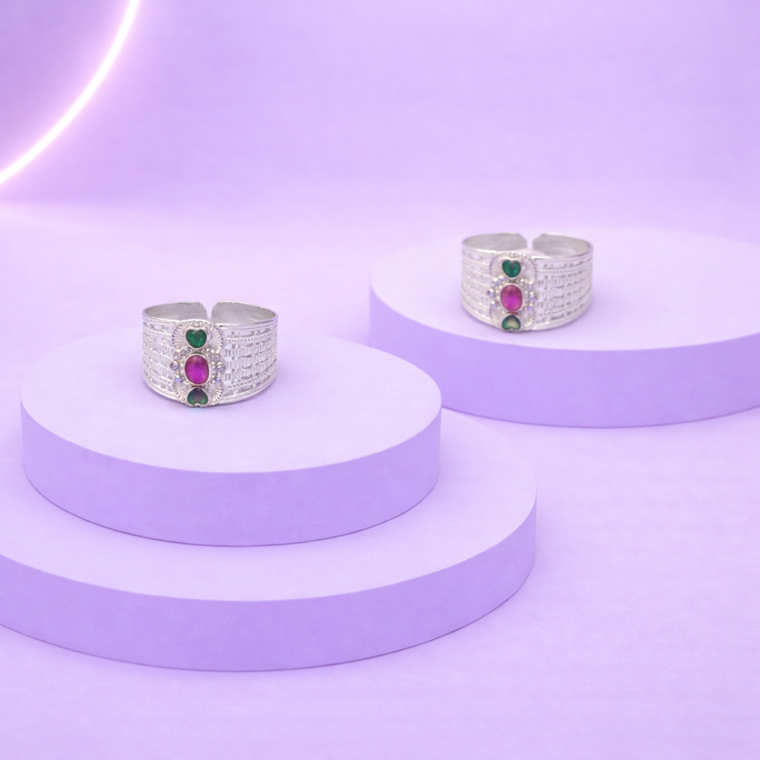 Elegant Silver Ethnic Toe Ring Ruby Accents