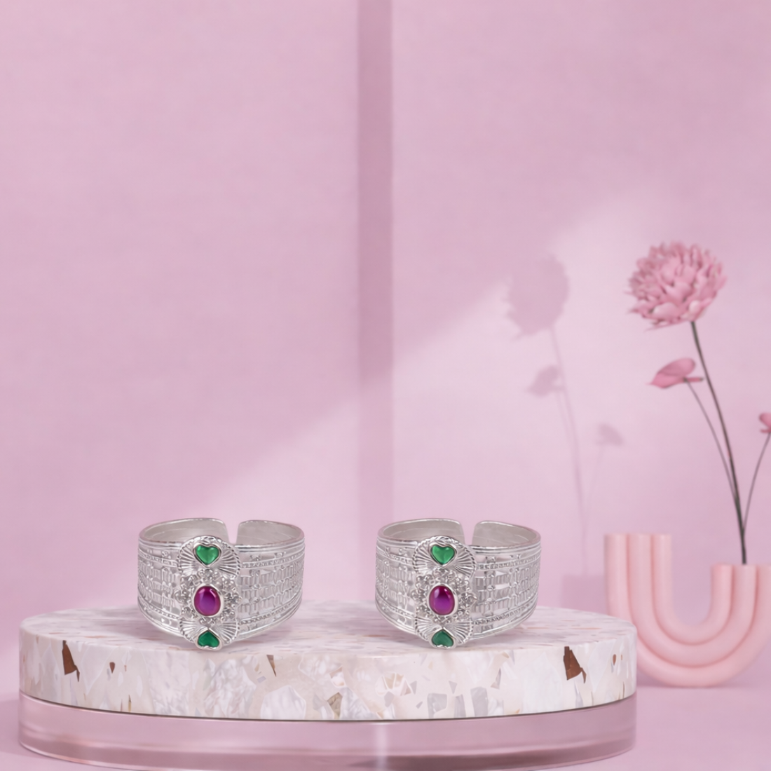 Elegant Silver Ethnic Toe Ring Ruby Accents