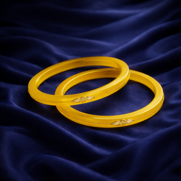 Elegant Handcrafted Yellow Glass Bangle Set