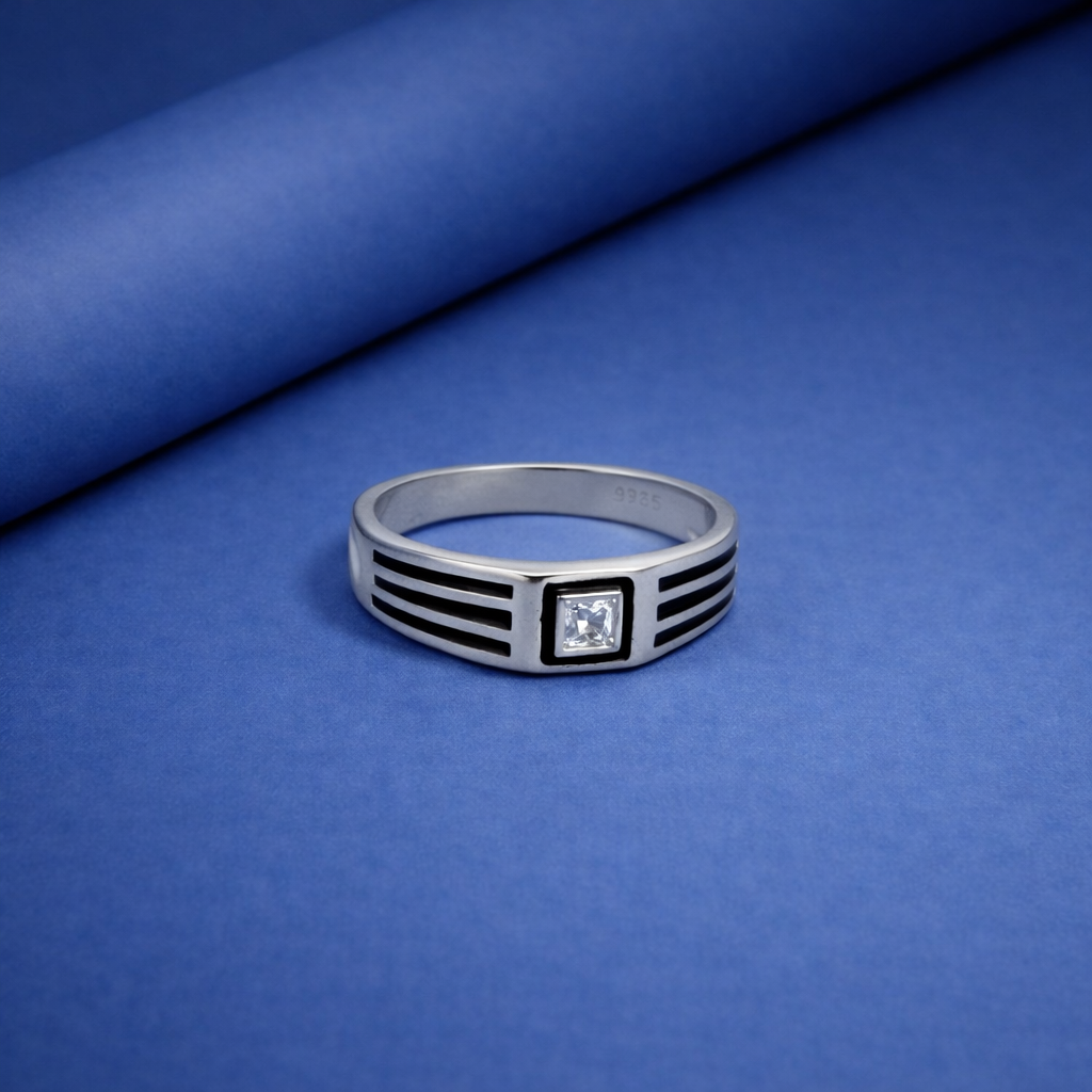 Title: Elegant 925 Sterling Silver Black Enamel Square Zircon Band