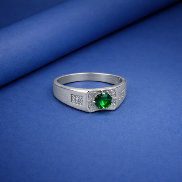 Elegant Round Cut Emerald & Diamond Silver Men's Statement Ring