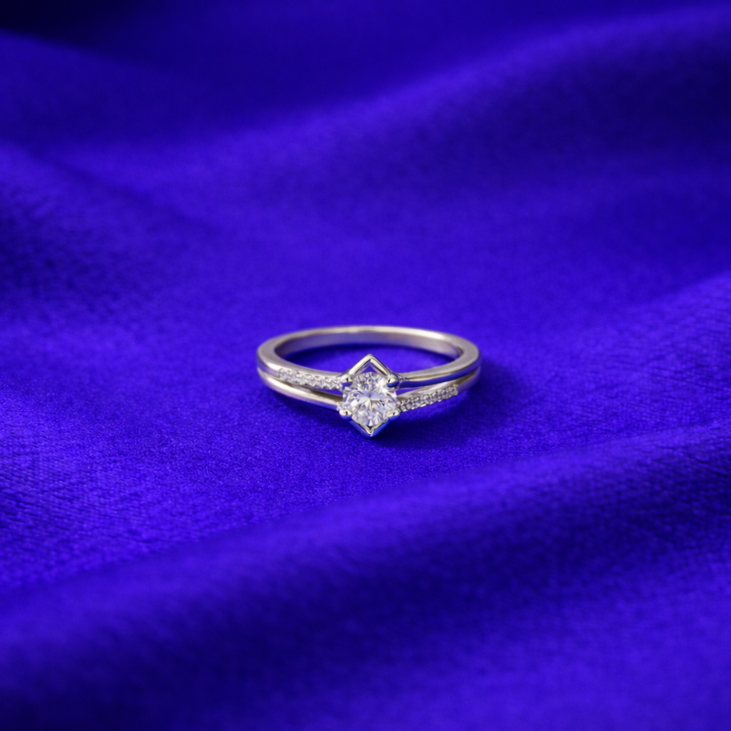 Elegant Silver Geometric Diamond Solitaire Ring