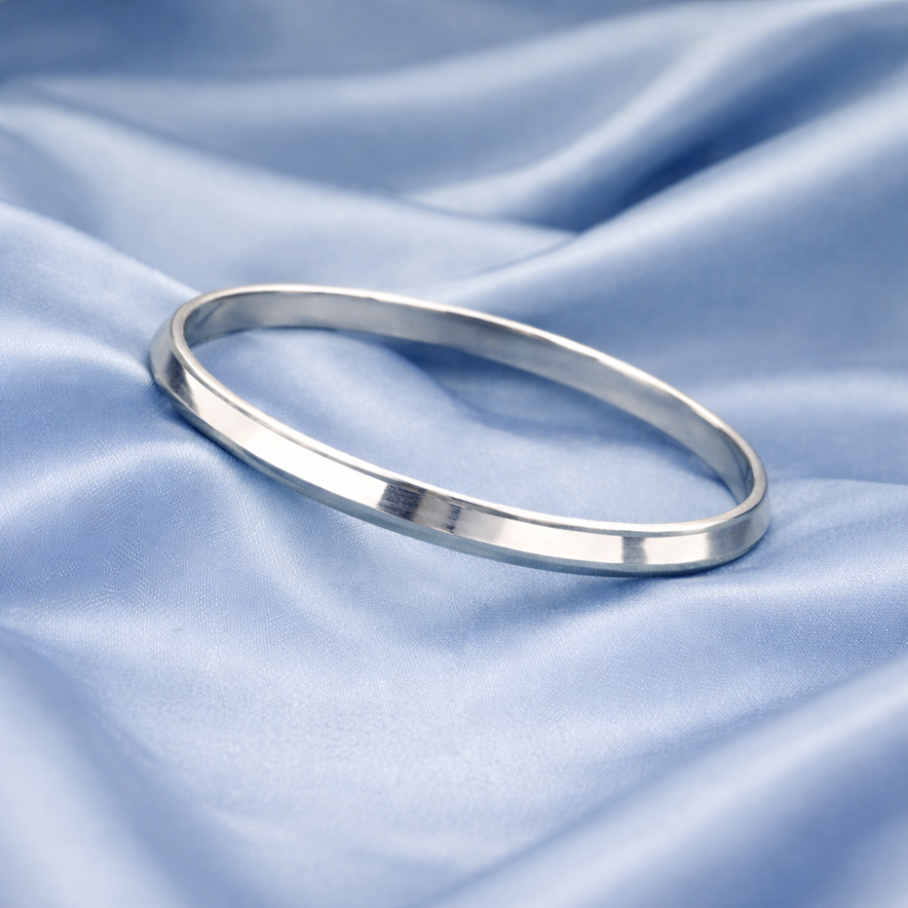 Shine Sterling Silver Flat-Edge Kada