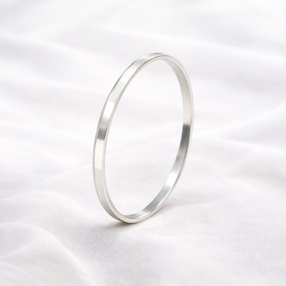 Shine Sterling Silver Flat-Edge Kada