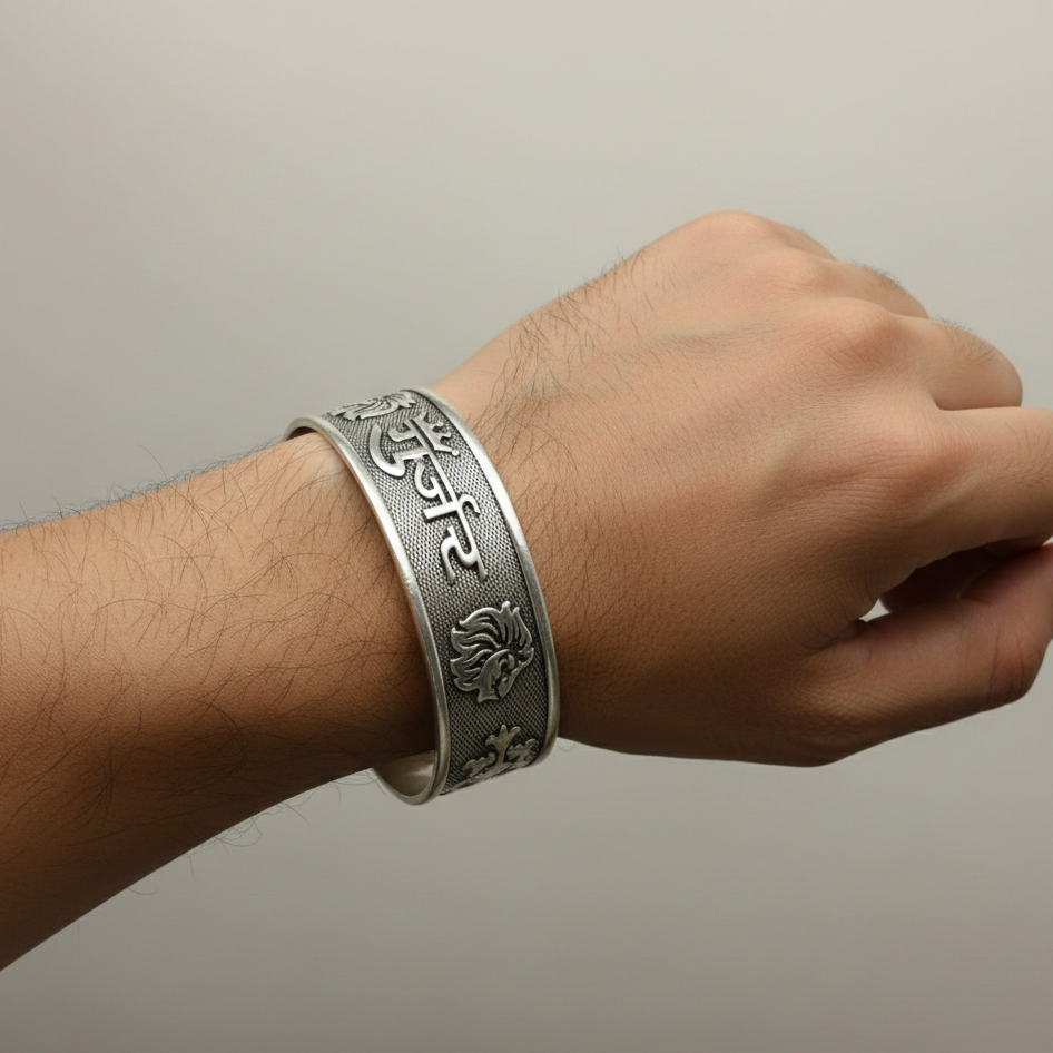 Silver Lion & Crown Gurjar Kada