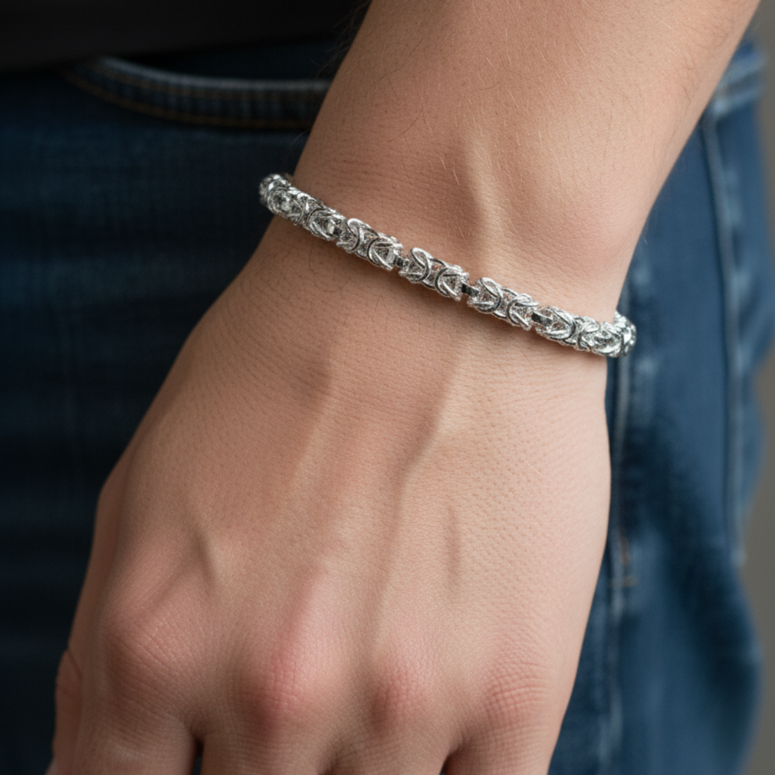 Elegant Silver Byzantine Chain Bracelet with Lobster Clasp