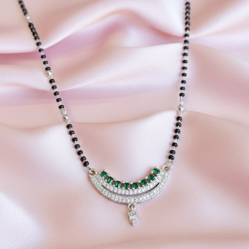 Elegant Emerald Diamond Look Mangalsutra