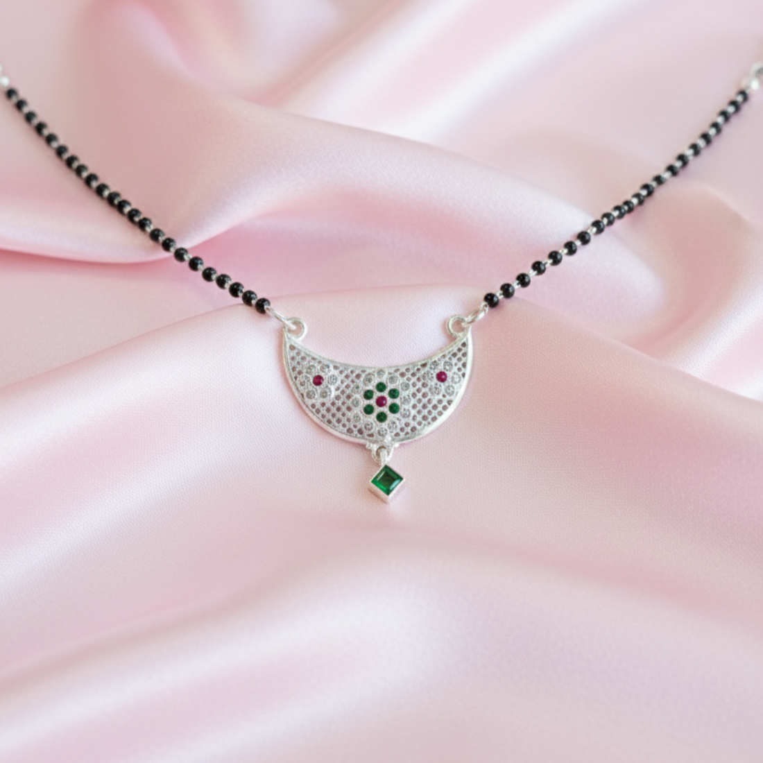 Modern Silver Mangalsutra Emerald Drop Pendant