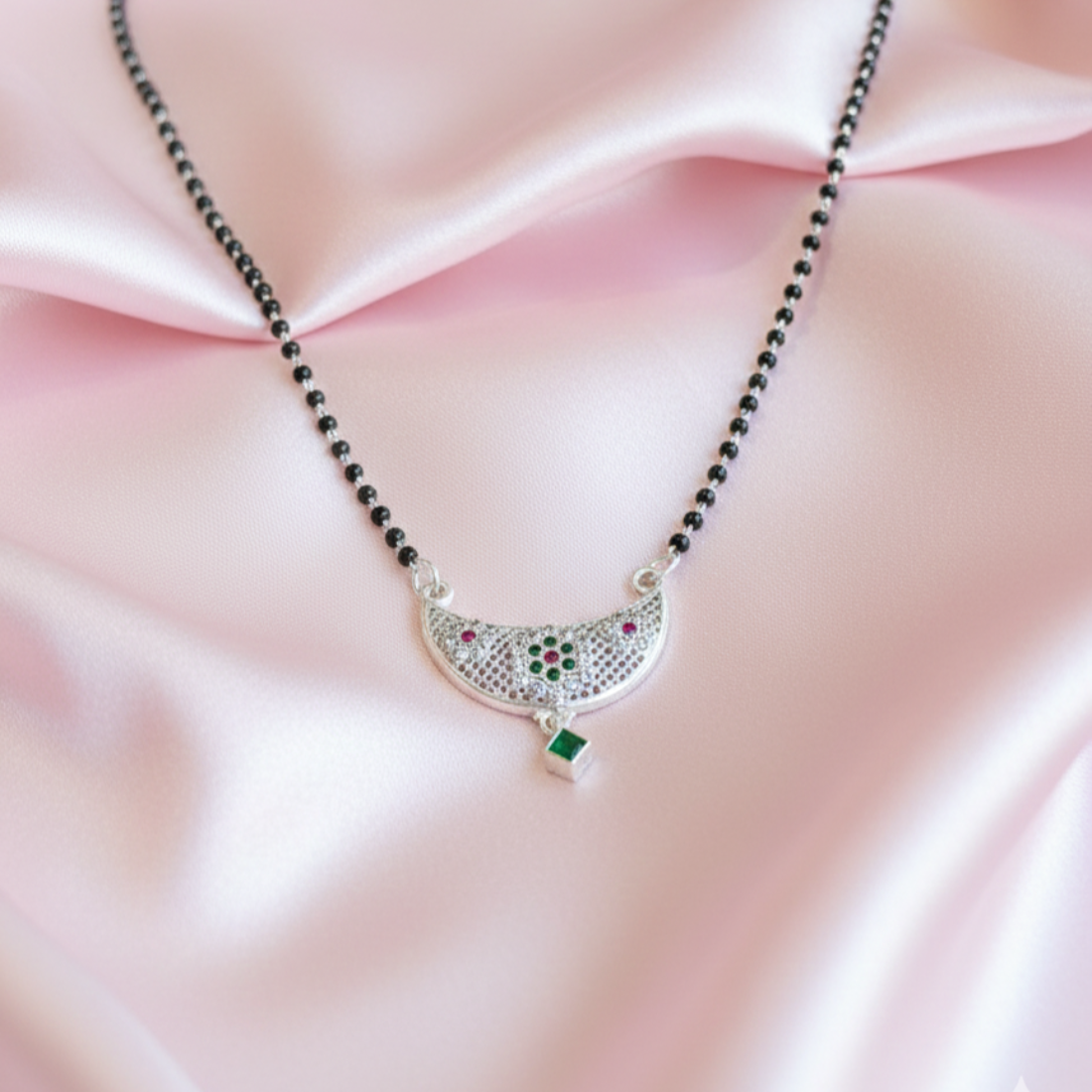 Modern Silver Mangalsutra Emerald Drop Pendant