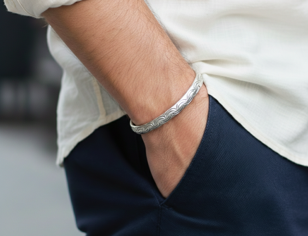 Engraved Sterling Silver Wave Pattern Kada