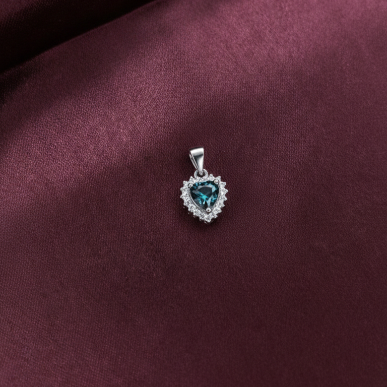 Sparkling Heart London Blue Topaz Sterling Silver Chain Pendent