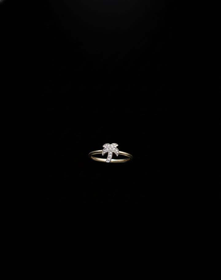 Sparkling Palm Tree Motif silver Ring.