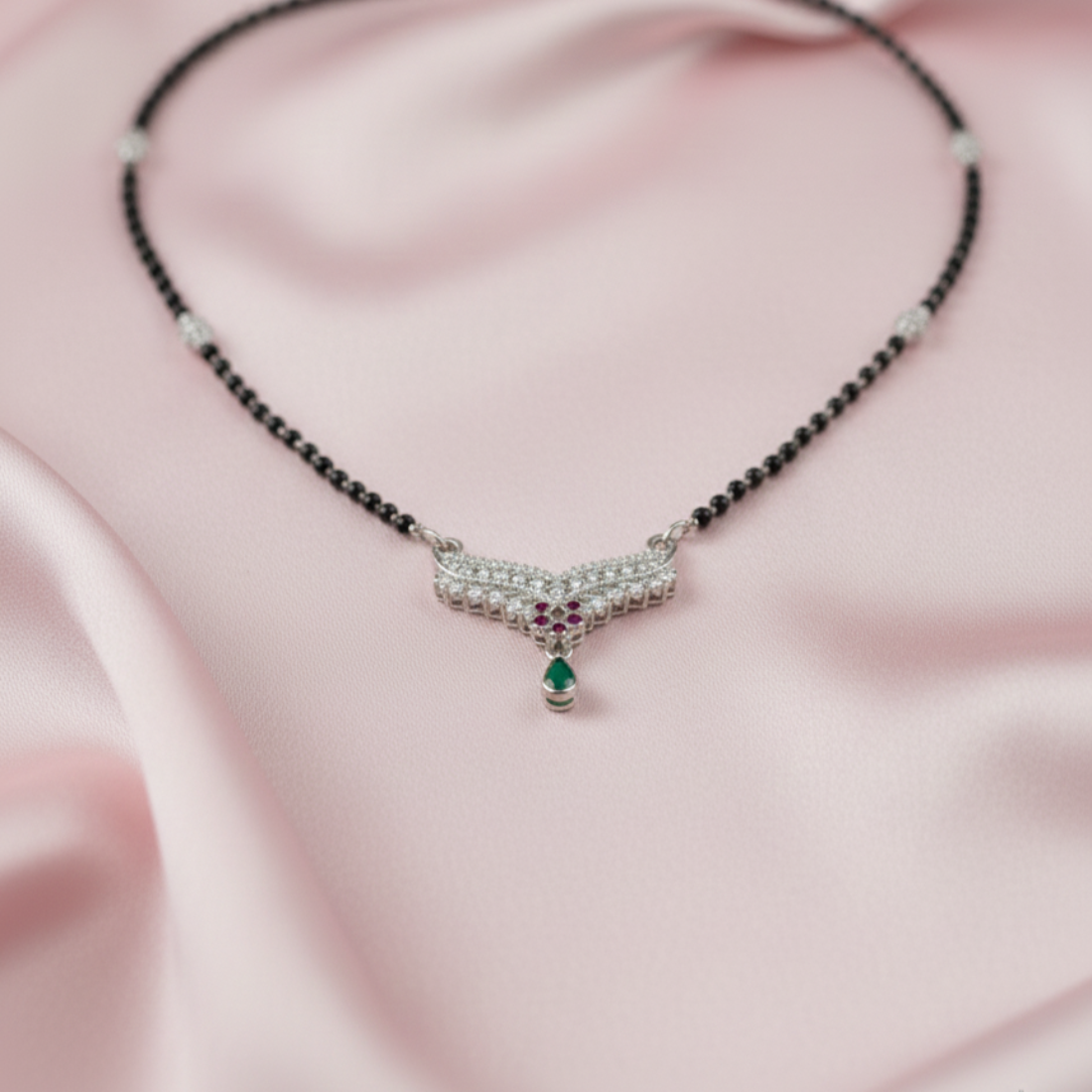Elegant Diamond Cut Mangalsutra Gem Accents