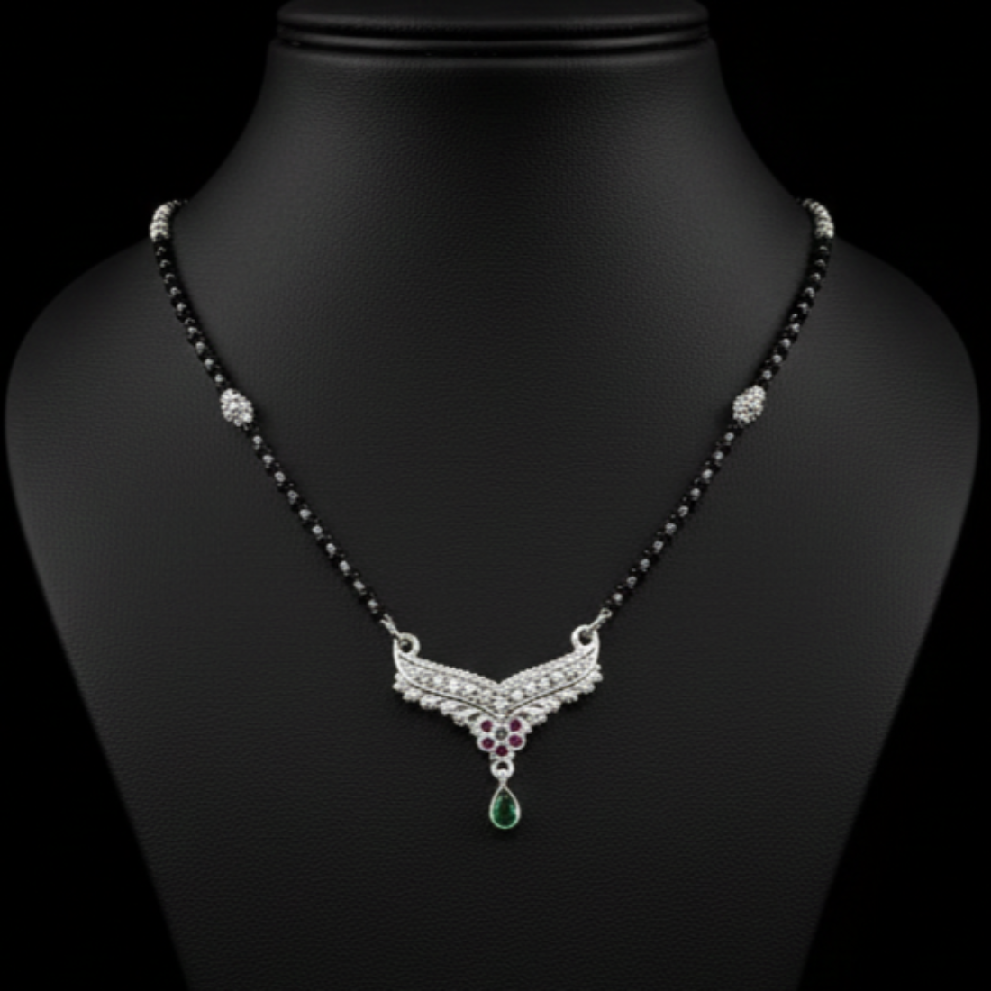 Elegant Diamond Cut Mangalsutra Gem Accents