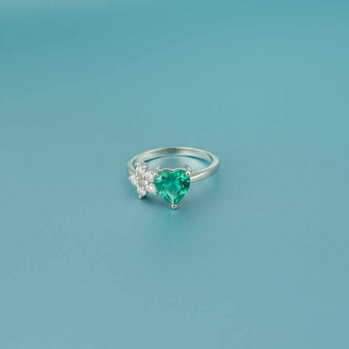 Emerald Heart & Sparkling Floral Silver Ring