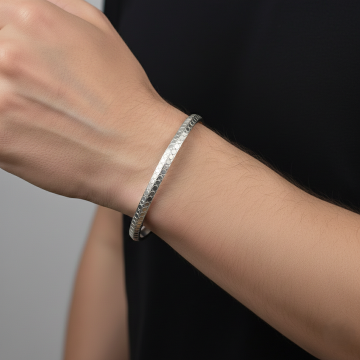 Textured Silver Kada Timeless Everyday Elegance