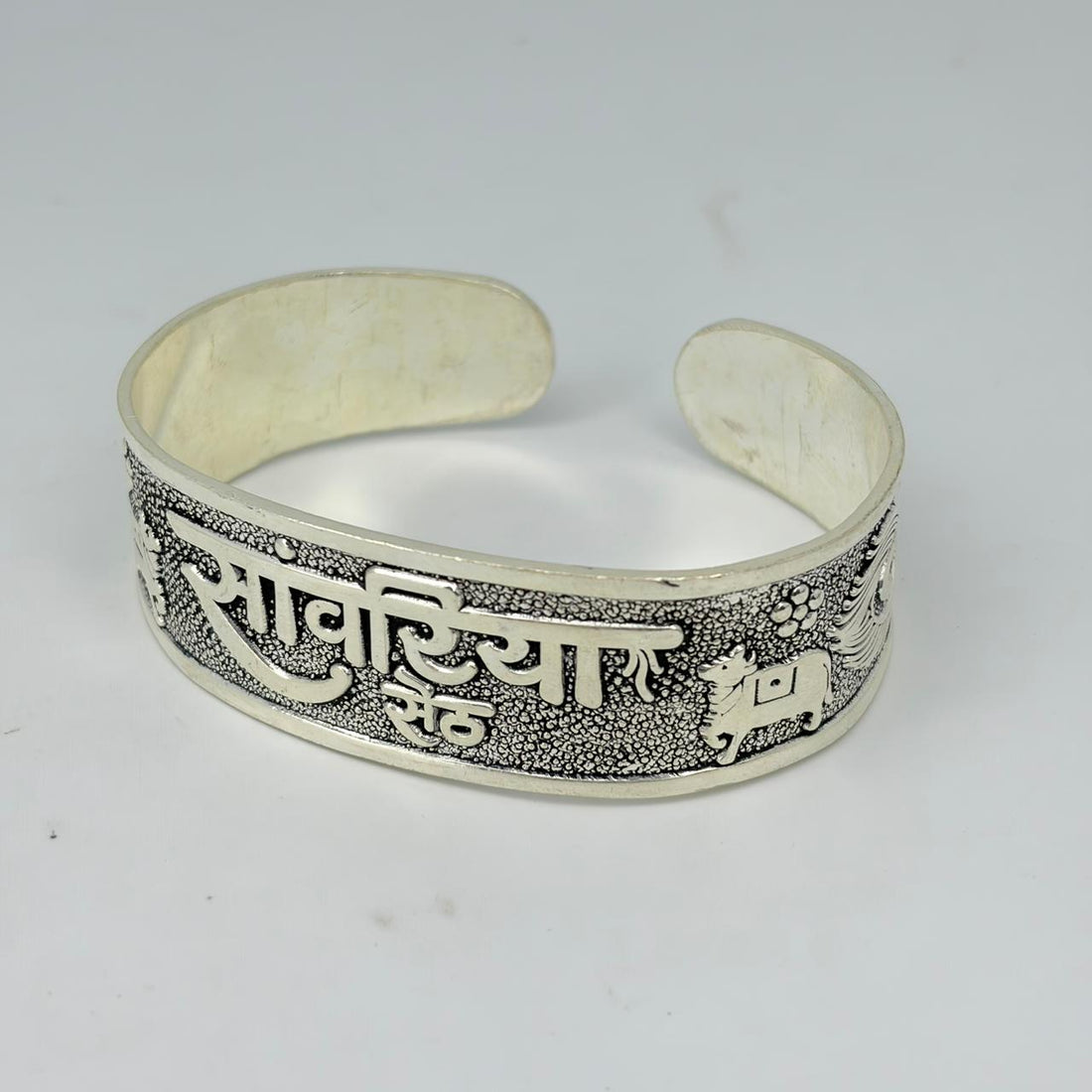 Sanwaliya Seth Engraved Silver Devotional Oxidised Kada